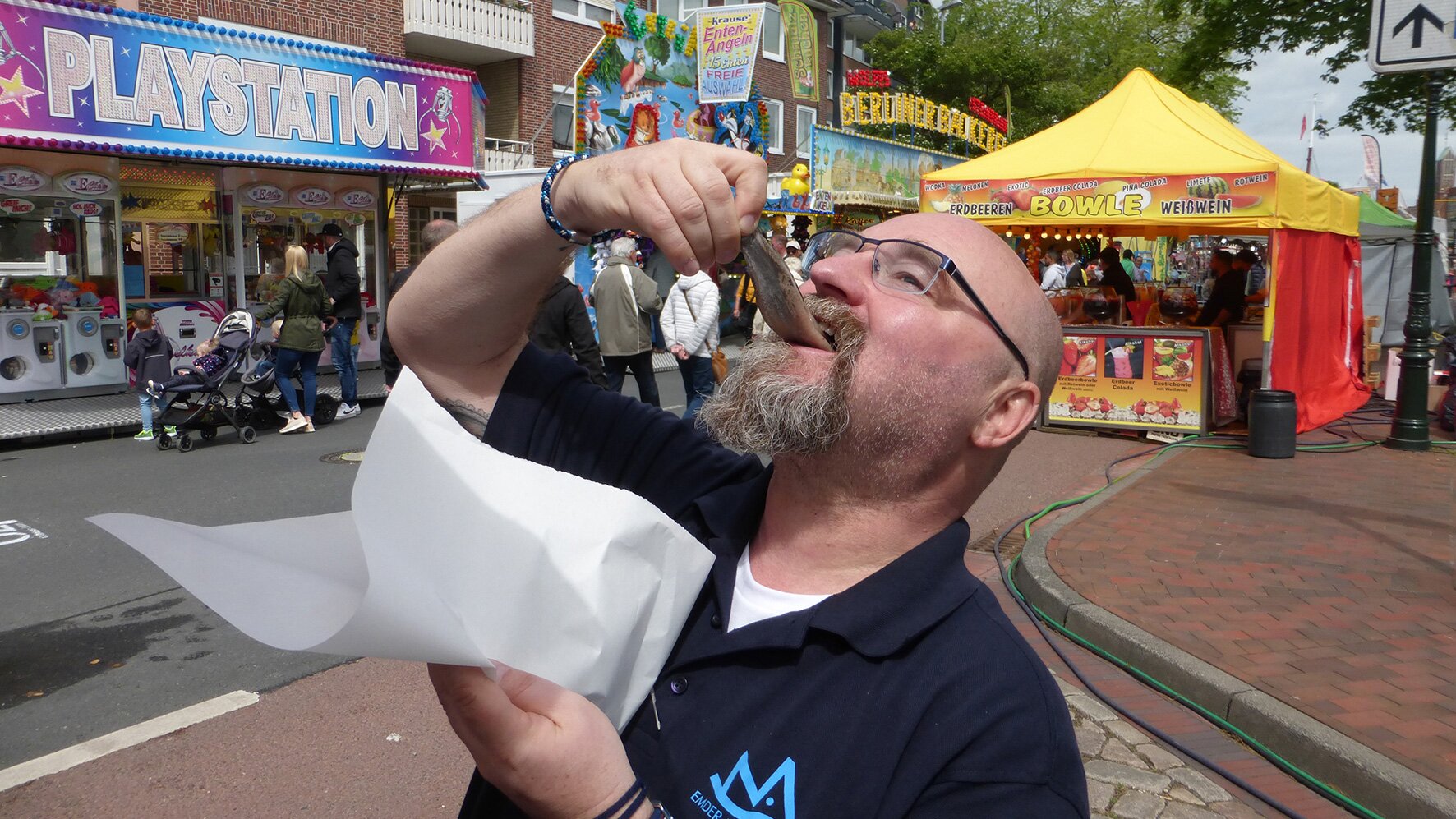 Fra-Matjesfestival-i-Emden-1-FOTO-Frank-Nowak-EVG-Emden-FRI-BRUK-resize