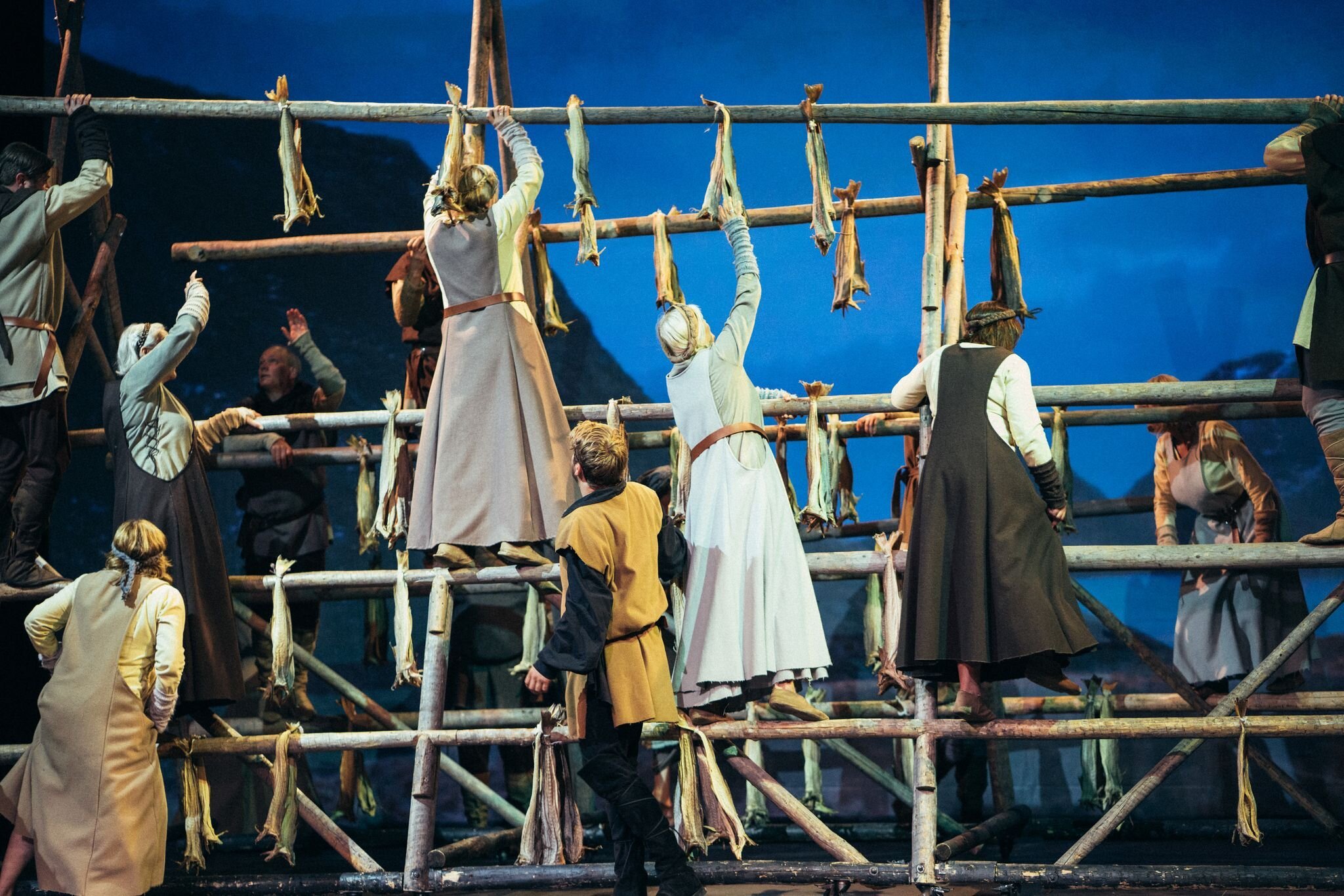 Querinioperaen tørrfiskhenging