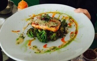 Grilled salmon with tandoor